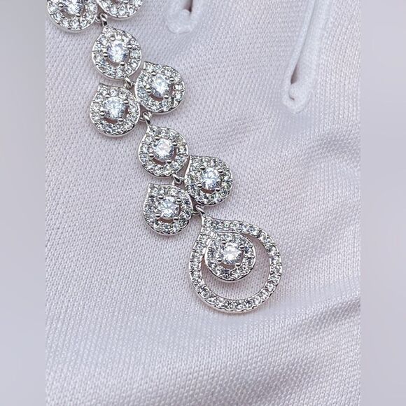 Y-drop crystal-dusted double chain necklace - Picture 11 of 15